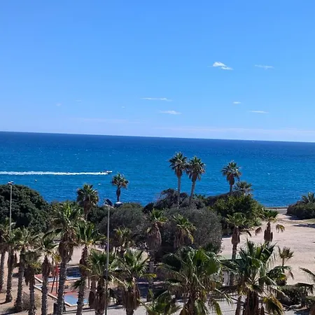 Apartment With Sea View With 2 Bedrooms
