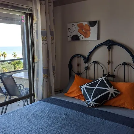 Apartment With Sea View With 2 Bedrooms