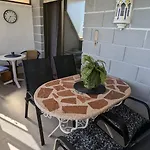 With Sea View With 2 Bedrooms شقة